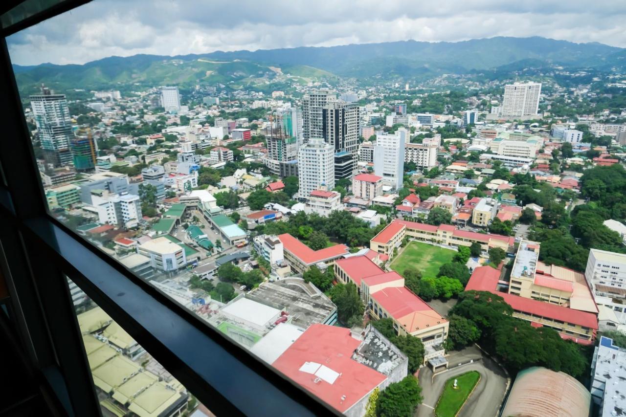 Ezeniel'S Place At Horizons 101 Condominium Cebu Εξωτερικό φωτογραφία