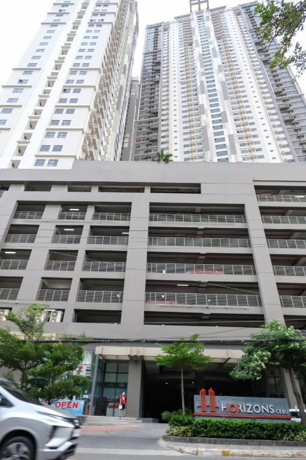 Ezeniel'S Place At Horizons 101 Condominium Cebu Εξωτερικό φωτογραφία